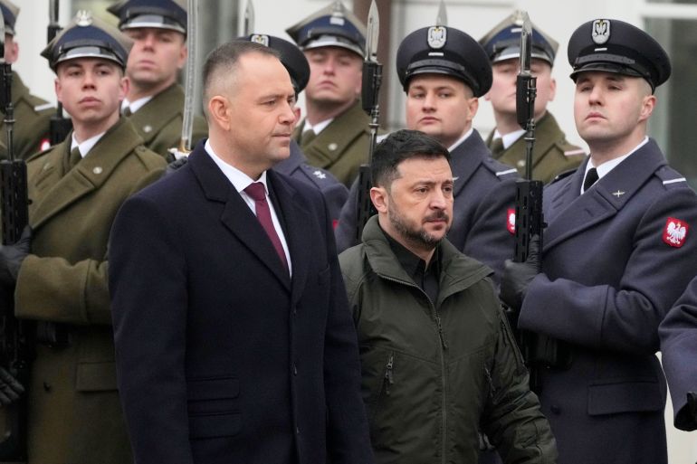 Top Ukrainian Officials Return Polish Awards in WWII Historical Spat