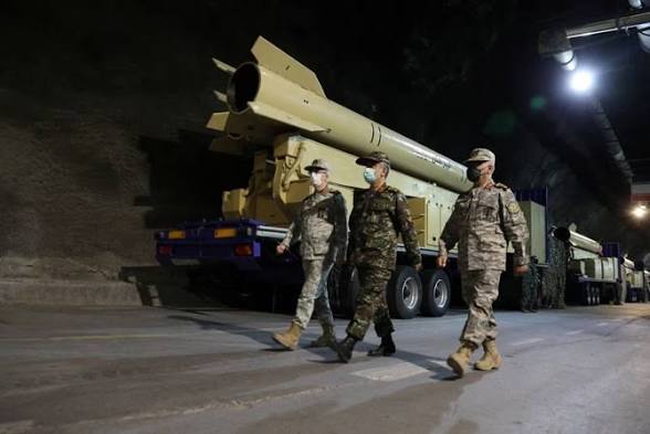 IRGC Launches Massive Multi-Phase Strikes on U.S. Bases Across Mideast
