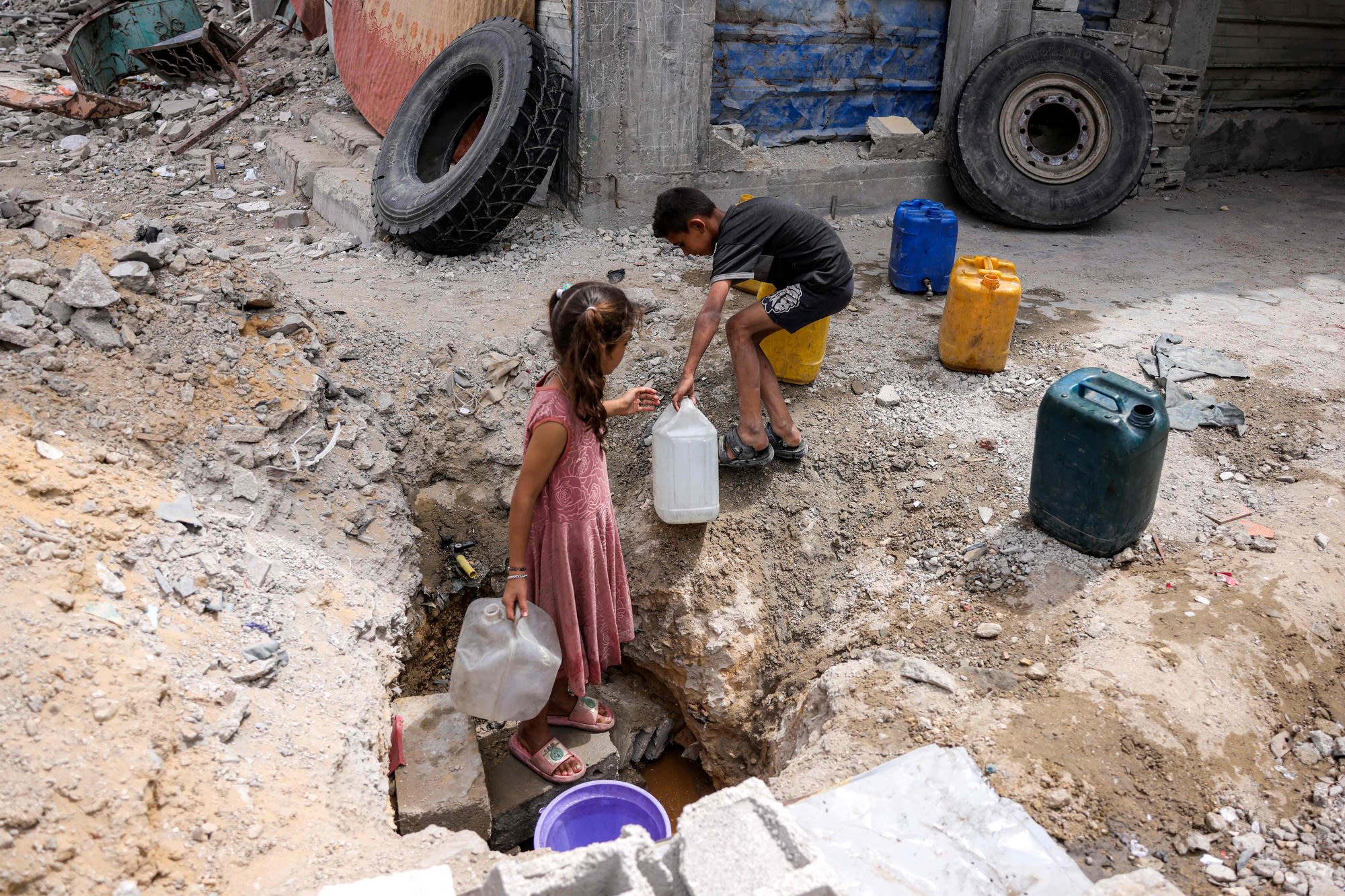 Winter Rains Threaten Gaza With Catastrophic Health Crisis