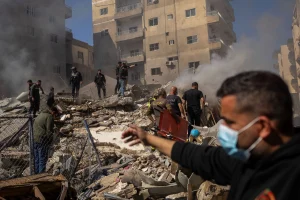 Lebanon Death Toll Climbs Amid Ongoing Border Conflict